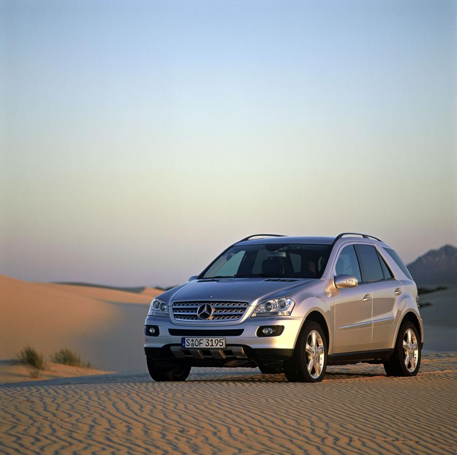  Mercedes-Benz ML-Class 2006 года  (фото 282 из 400)